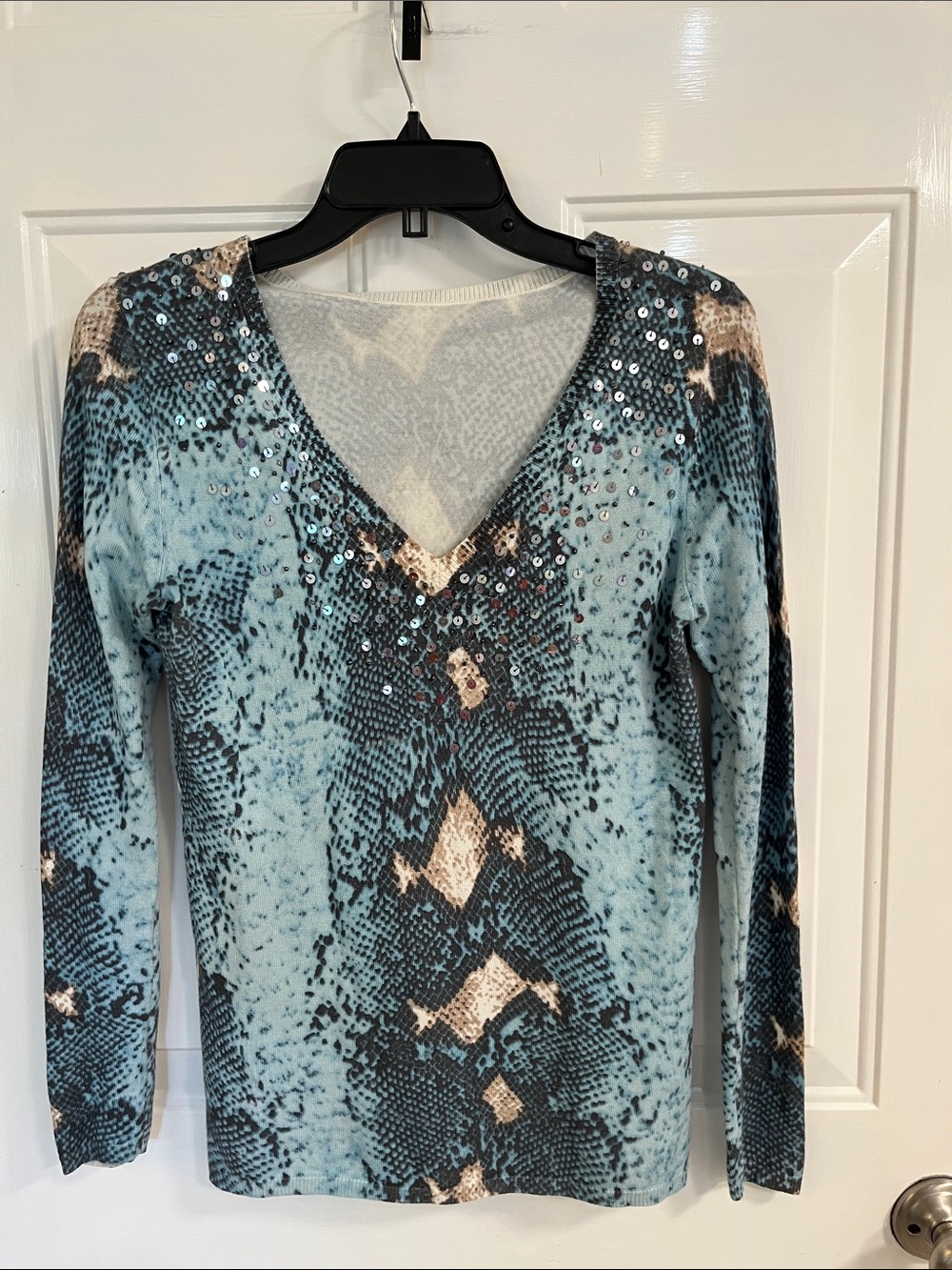 Vintage snake skin print, v-neck sweater with sequins. Size small.